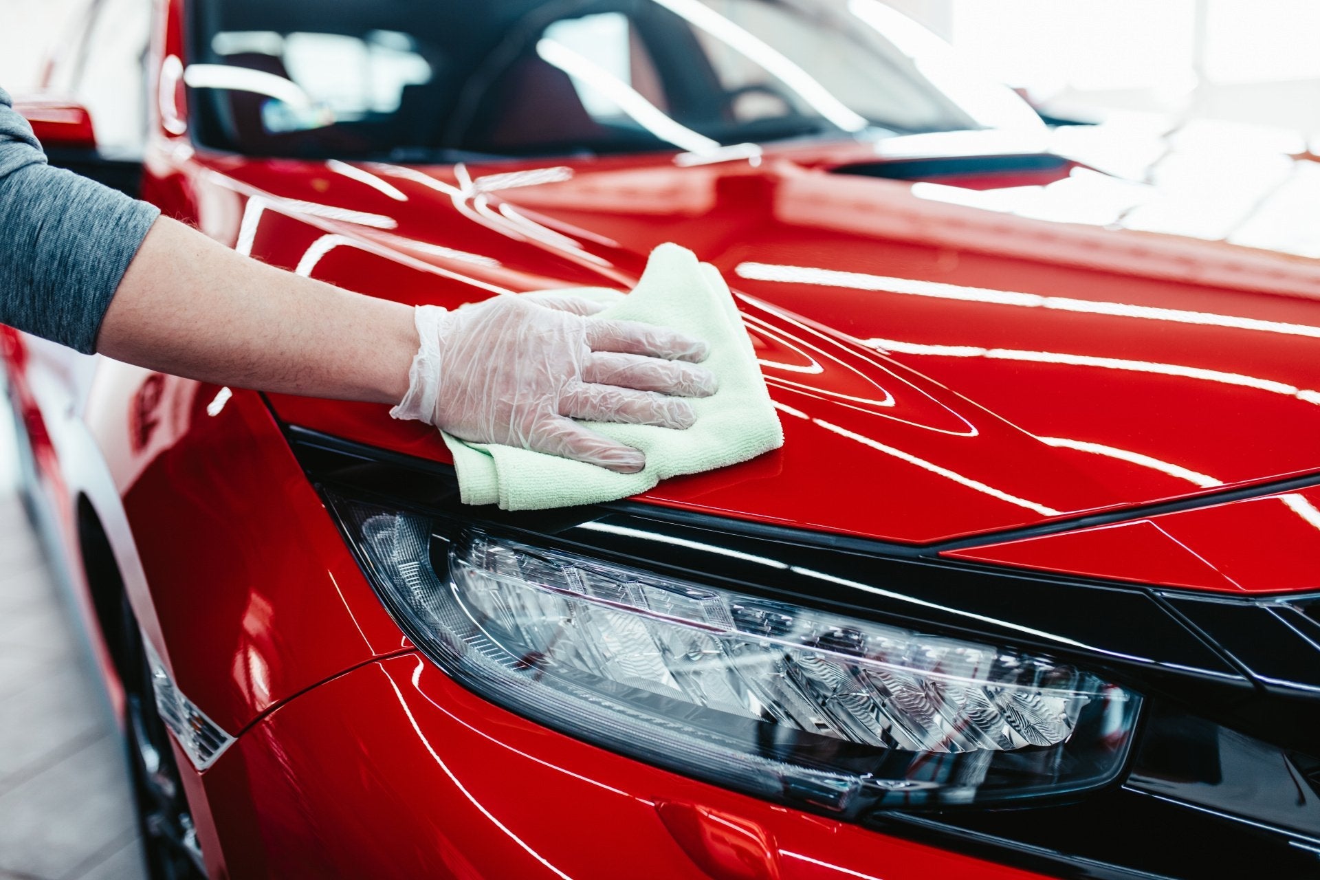 Waxing 101: Protect Your Car’s Paint and Shine